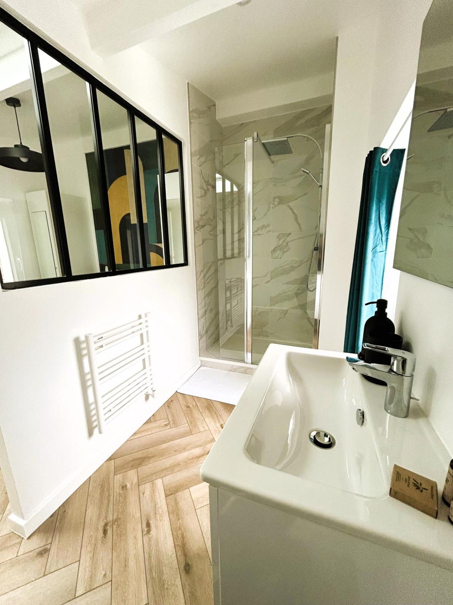 La Maison Hugo Montreuil  Esterno foto